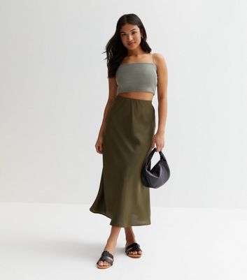 New look outlet satin skirt