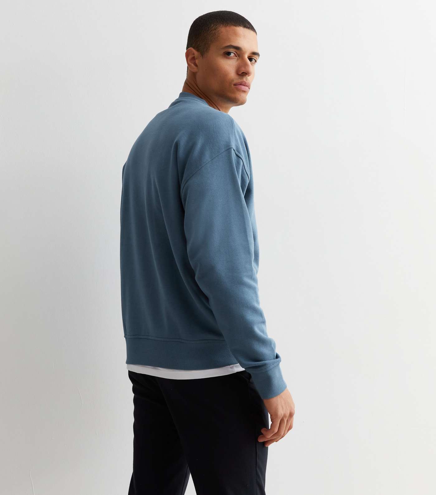 Blue Crew Neck Relaxed Fit Sweatshirt Image 4