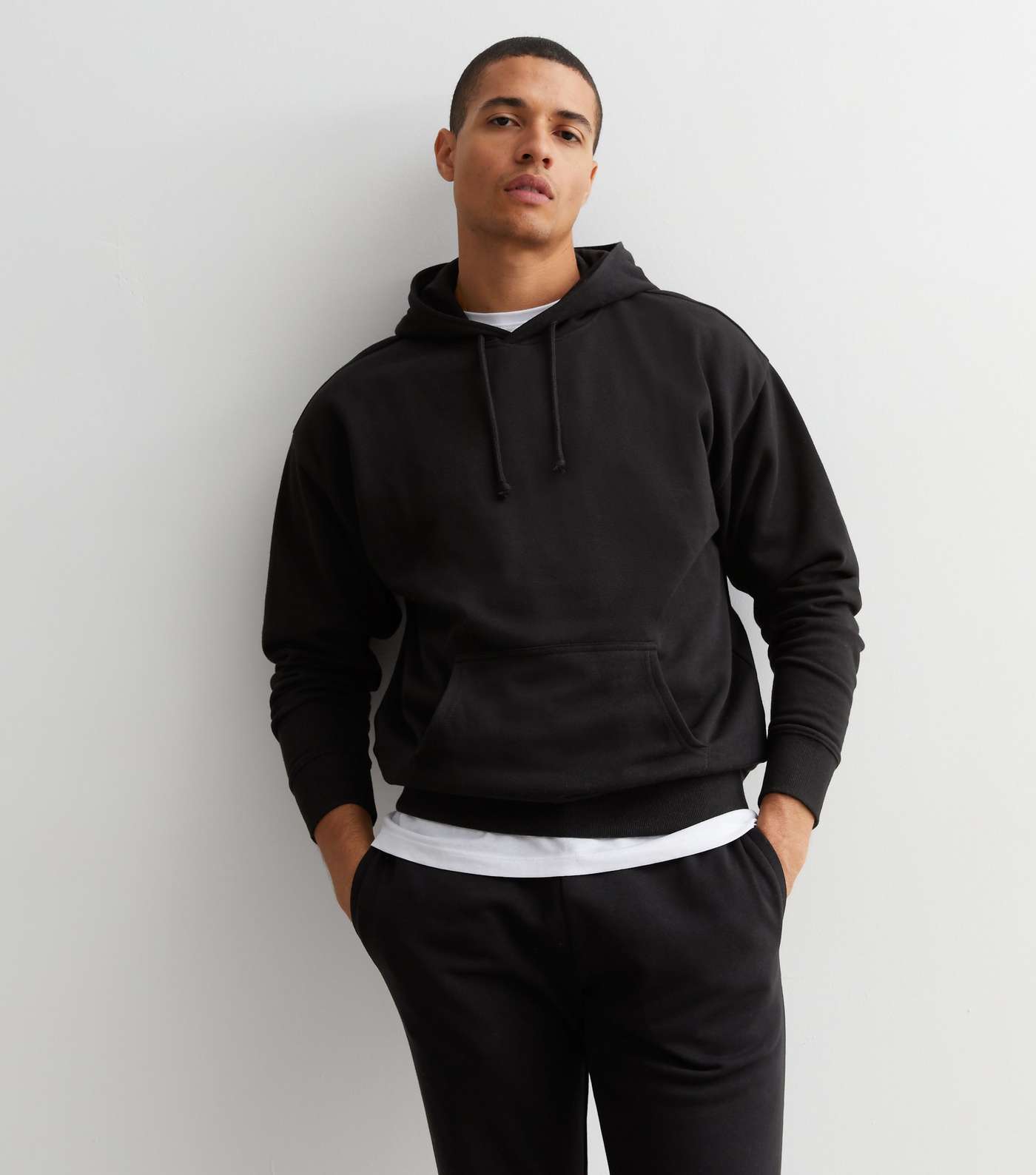 Black Pocket Front Relaxed Fit Hoodie Image 2