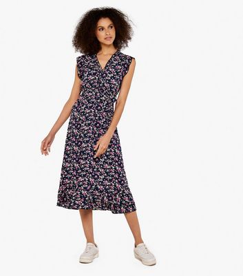 Apricot dresses new discount look