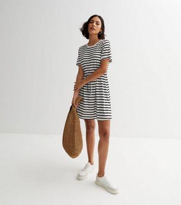 New look shop t shirt dress