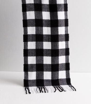 Girls Black Check Knit Scarf New Look