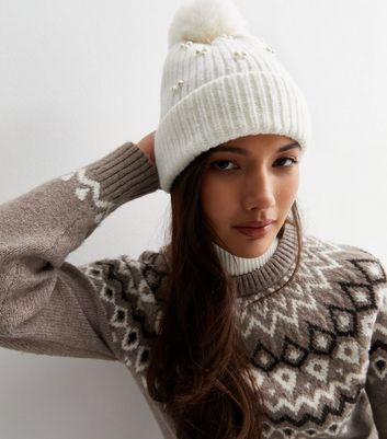 Cream bobble hot sale hat