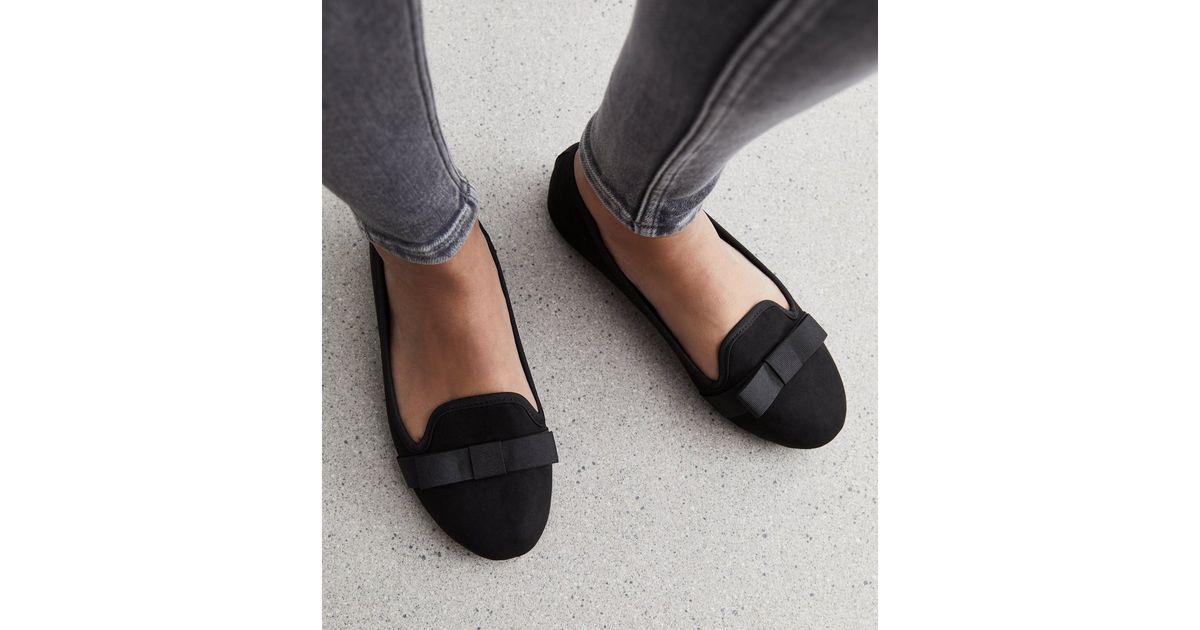 Loafers and Ballerinas - Women Collection