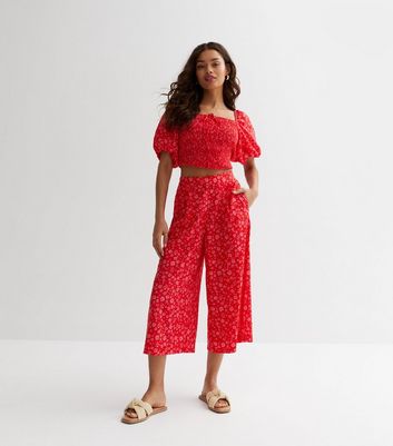 Red store trousers petite