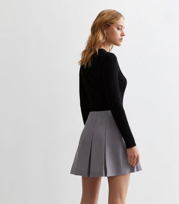 Pale Grey Pleated Mini Skirt New Look