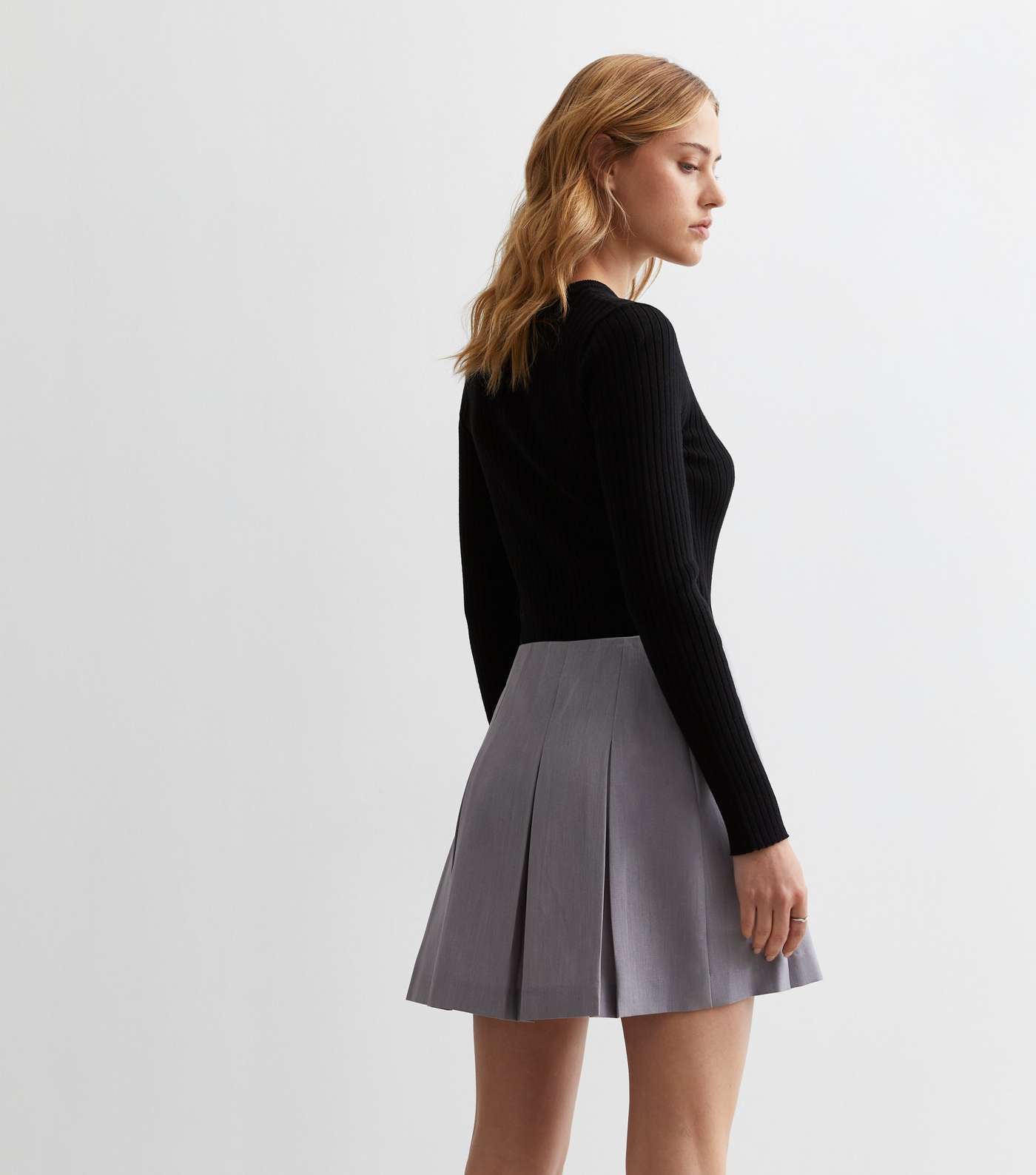 Pale Grey Pleated Mini Skirt Image 4