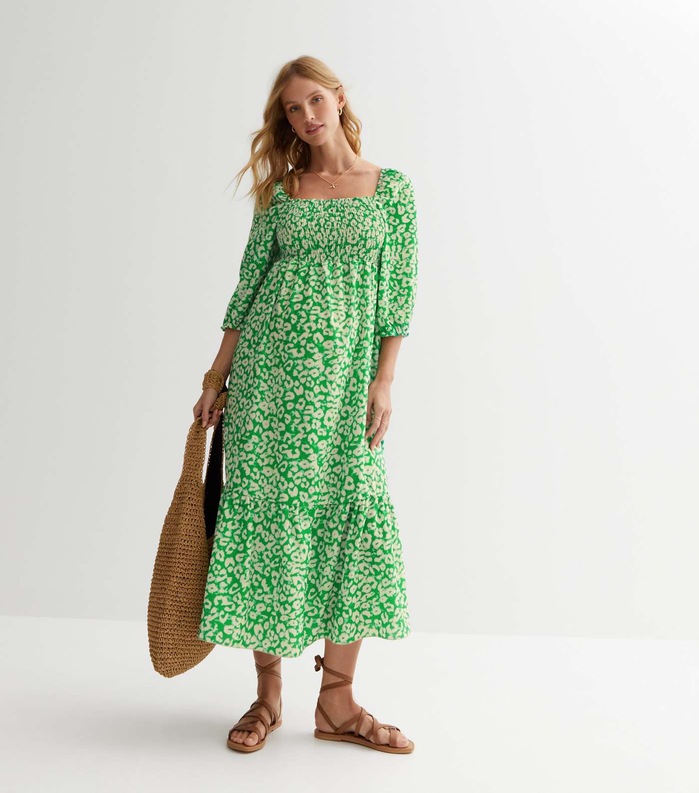 Maternity Green Leopard Print Puff Sleeve Tiered Midi Dress Image 3