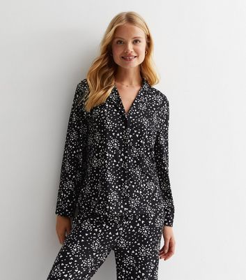 Black Soft Touch Trouser Pyjama Set with Heart Print New Look