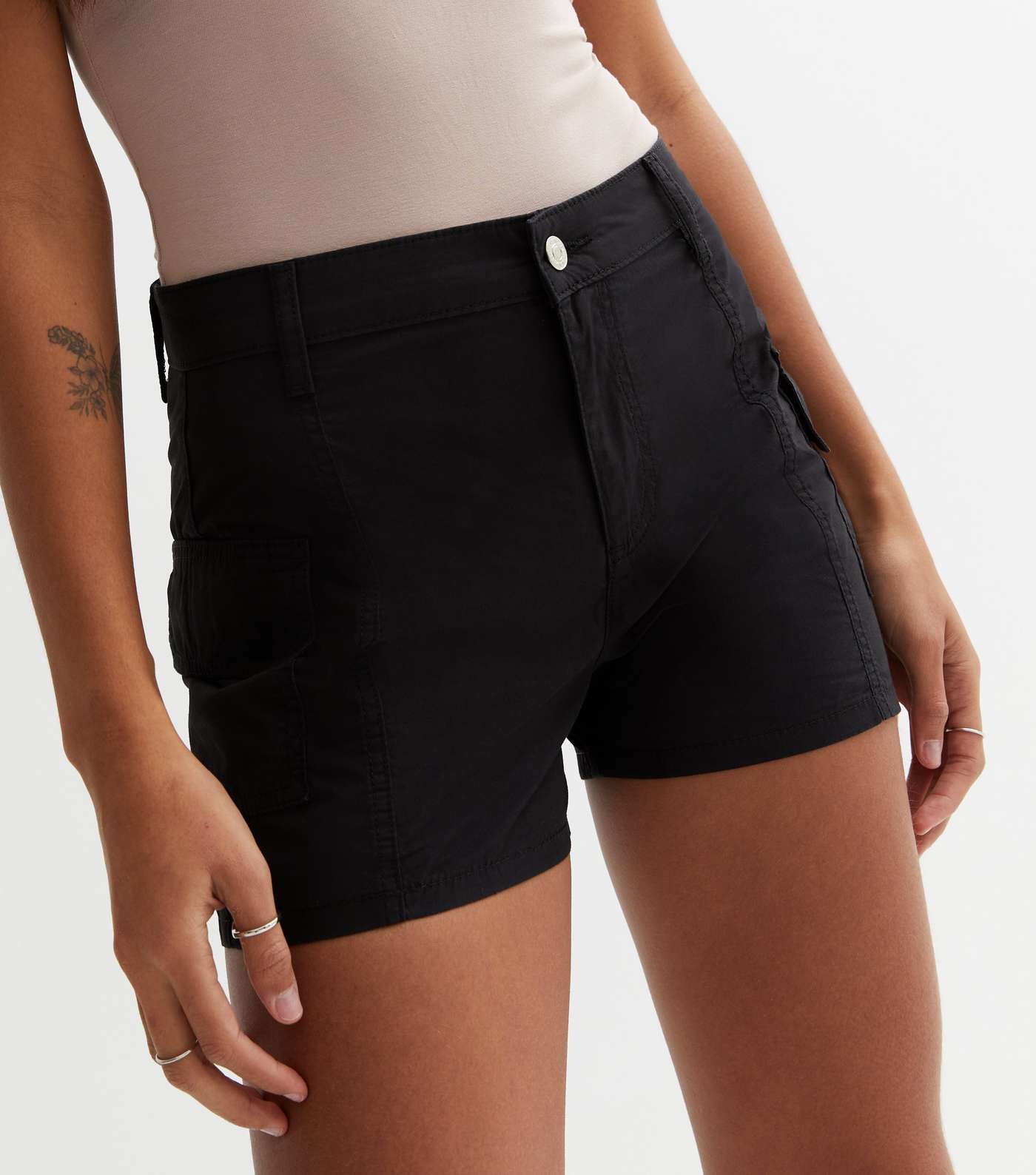 Black Cargo Shorts Image 2