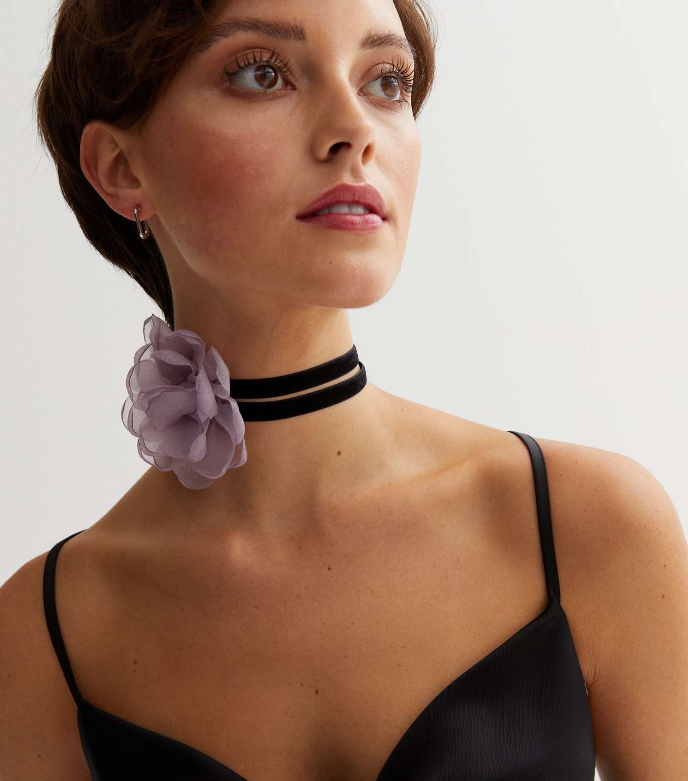 Lilac Flower Corsage Choker Necklace