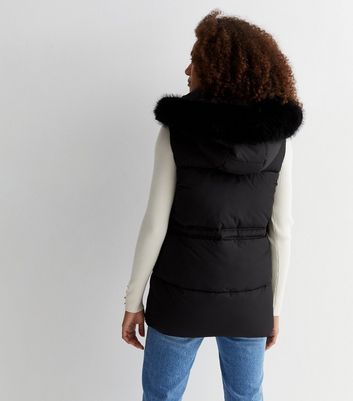 Black faux fur shop gilet new look