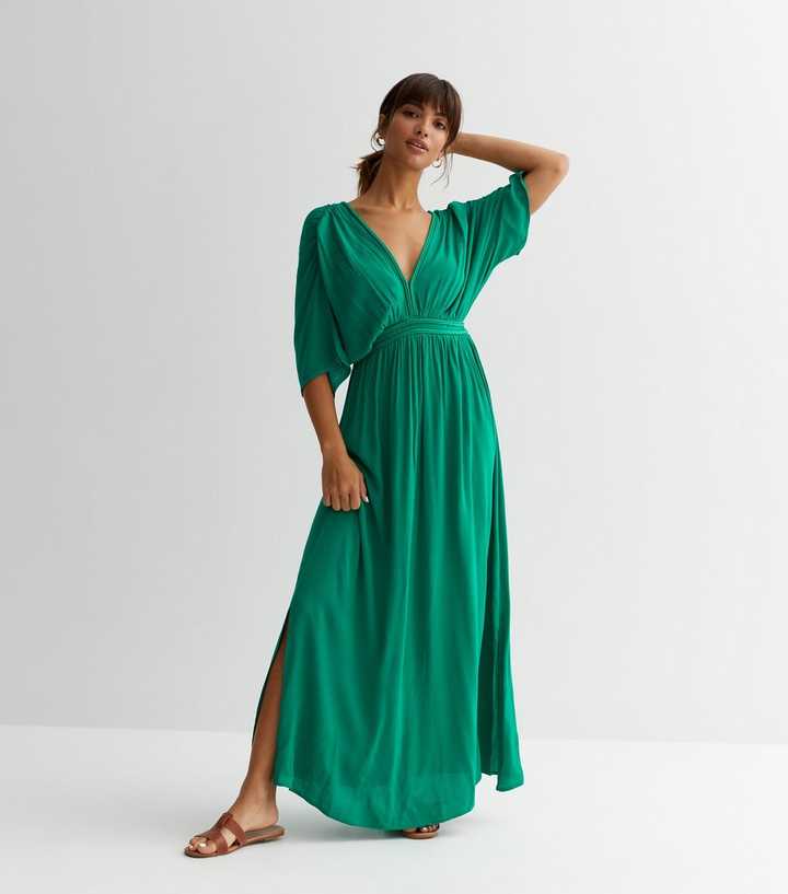 Blue Vanilla Green Batwing Maxi Dress | New Look Blue Vanilla Green Batwing Maxi Dress | New Look