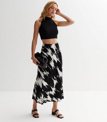 Black midi hotsell skirt new look