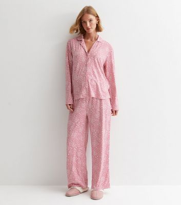 Maternity Pink Revere Trouser Pyjama Set with Heart Print New Look