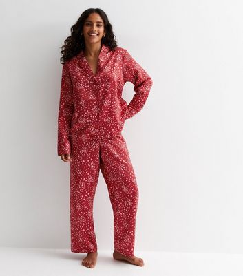 Petite Red Satin Trousers Pyjama Set with Heart Print New Look