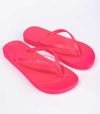 Ipanema Bright Pink Flip Flops