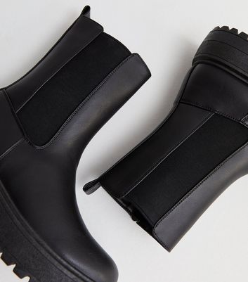 Black leather fashion outlet boots