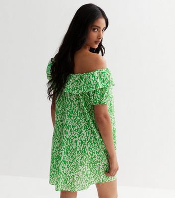 Green motif clearance dress