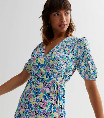 Blue floral v outlet neck dress