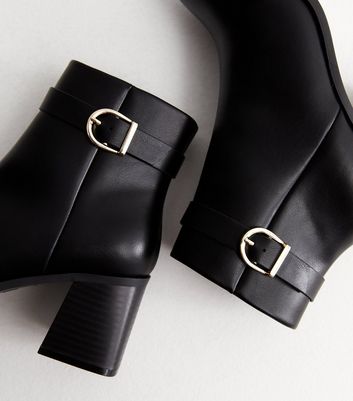 New look hot sale buckle boots