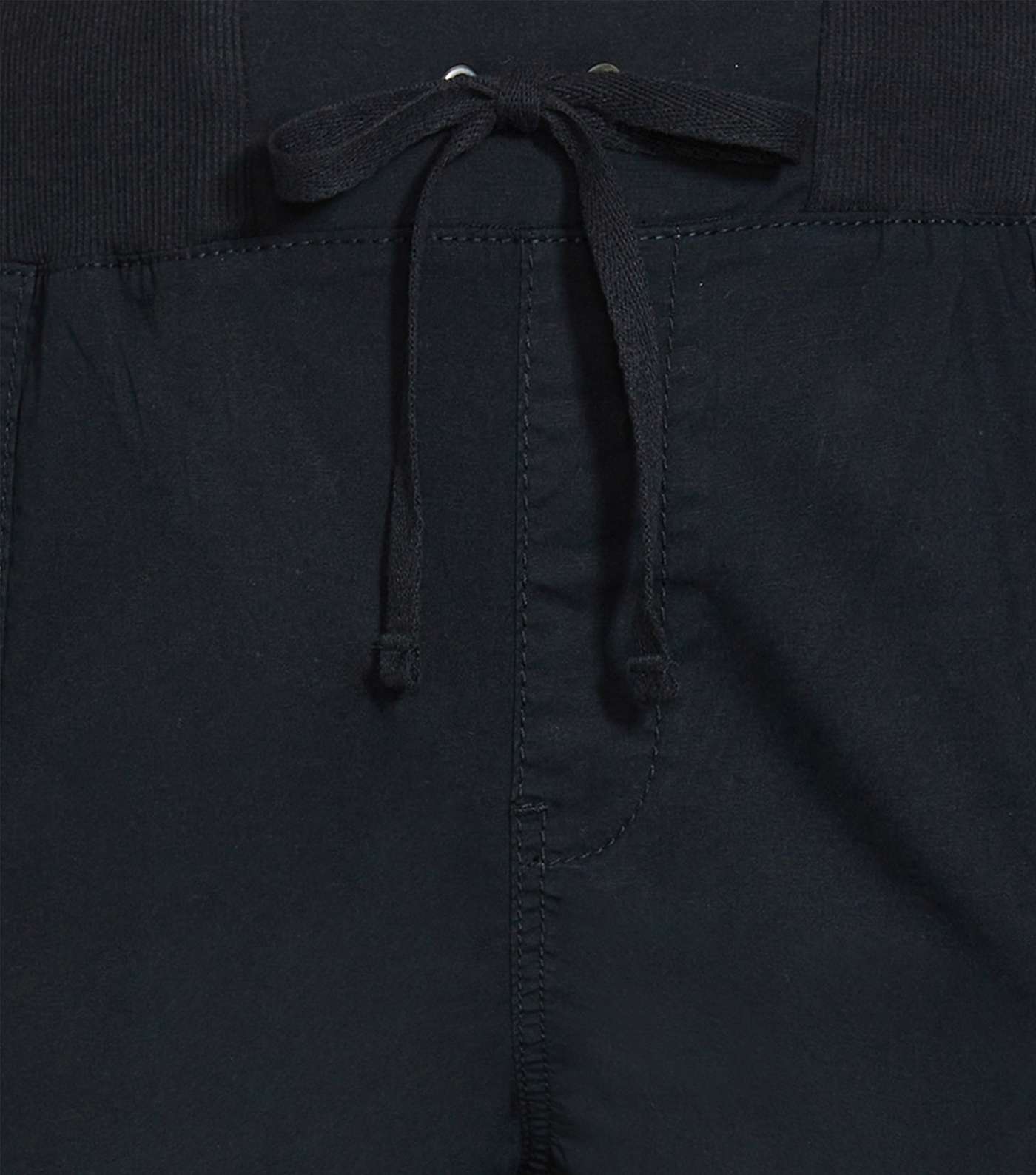 Evans Curves Black 3/4 Trousers Image 4