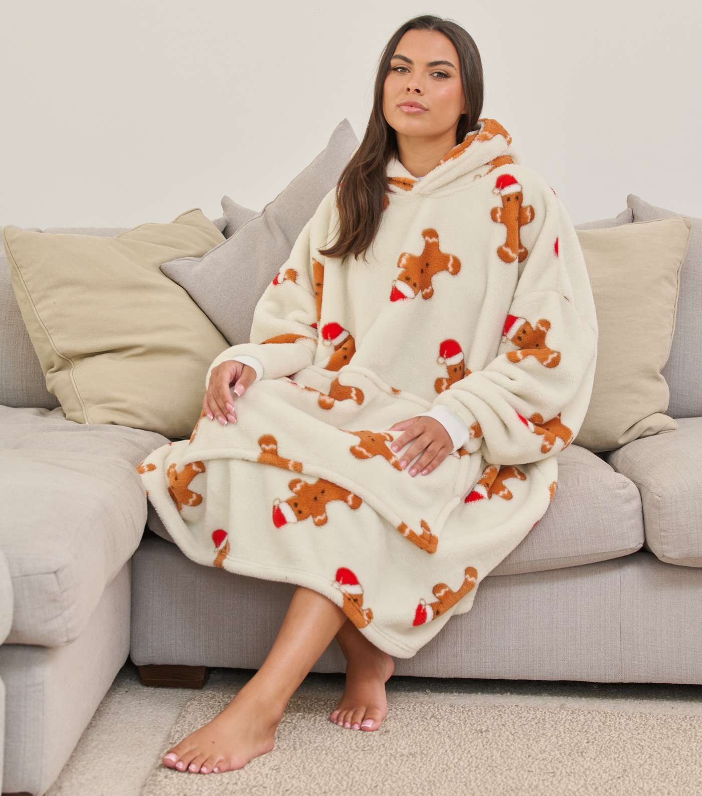 Loungeable Off White Gingerbread Print Fleece Blanket Hoodie Image 2