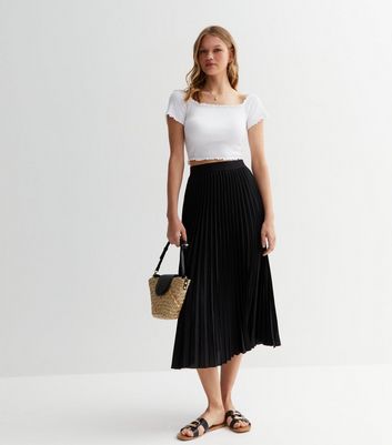 Long black pleated 2024 skirt new look