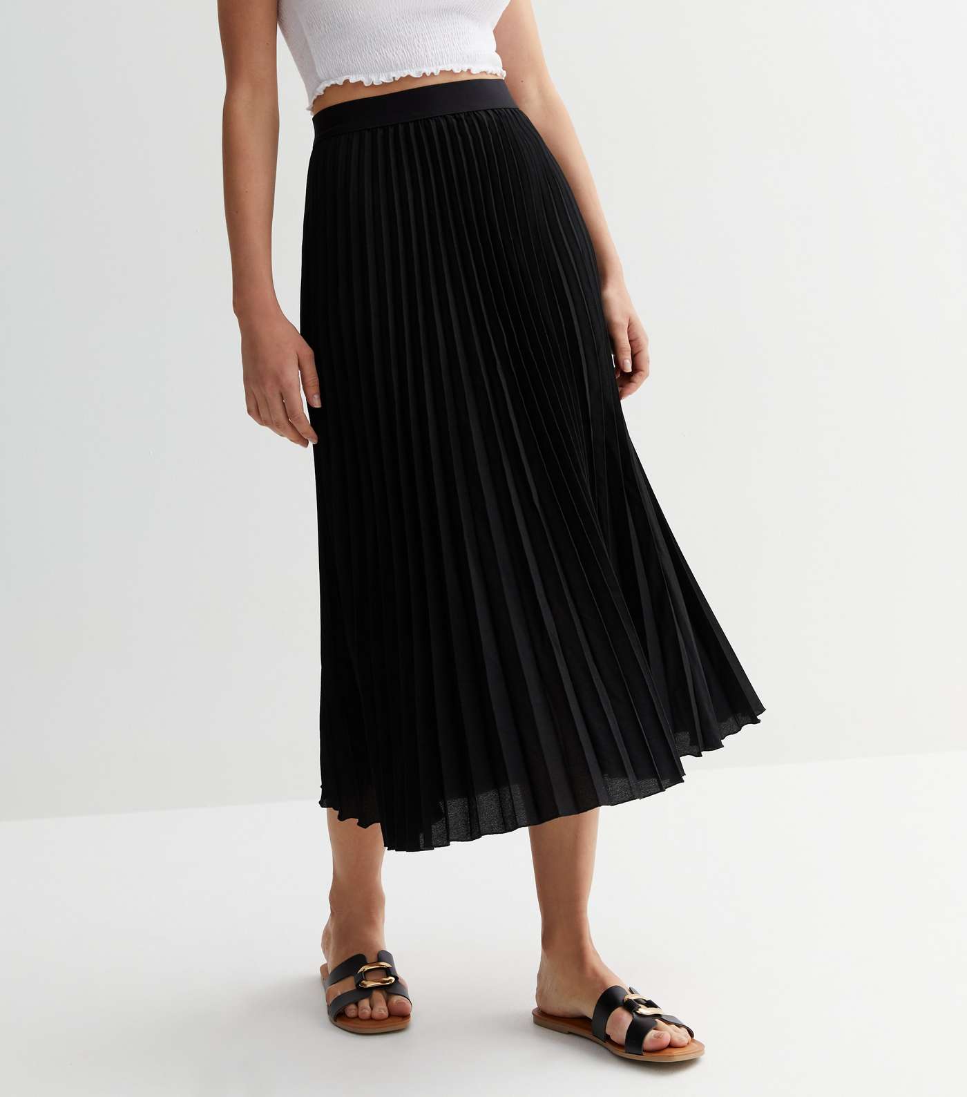 Gini London Black Pleated High Waist Midi Skirt Image 3