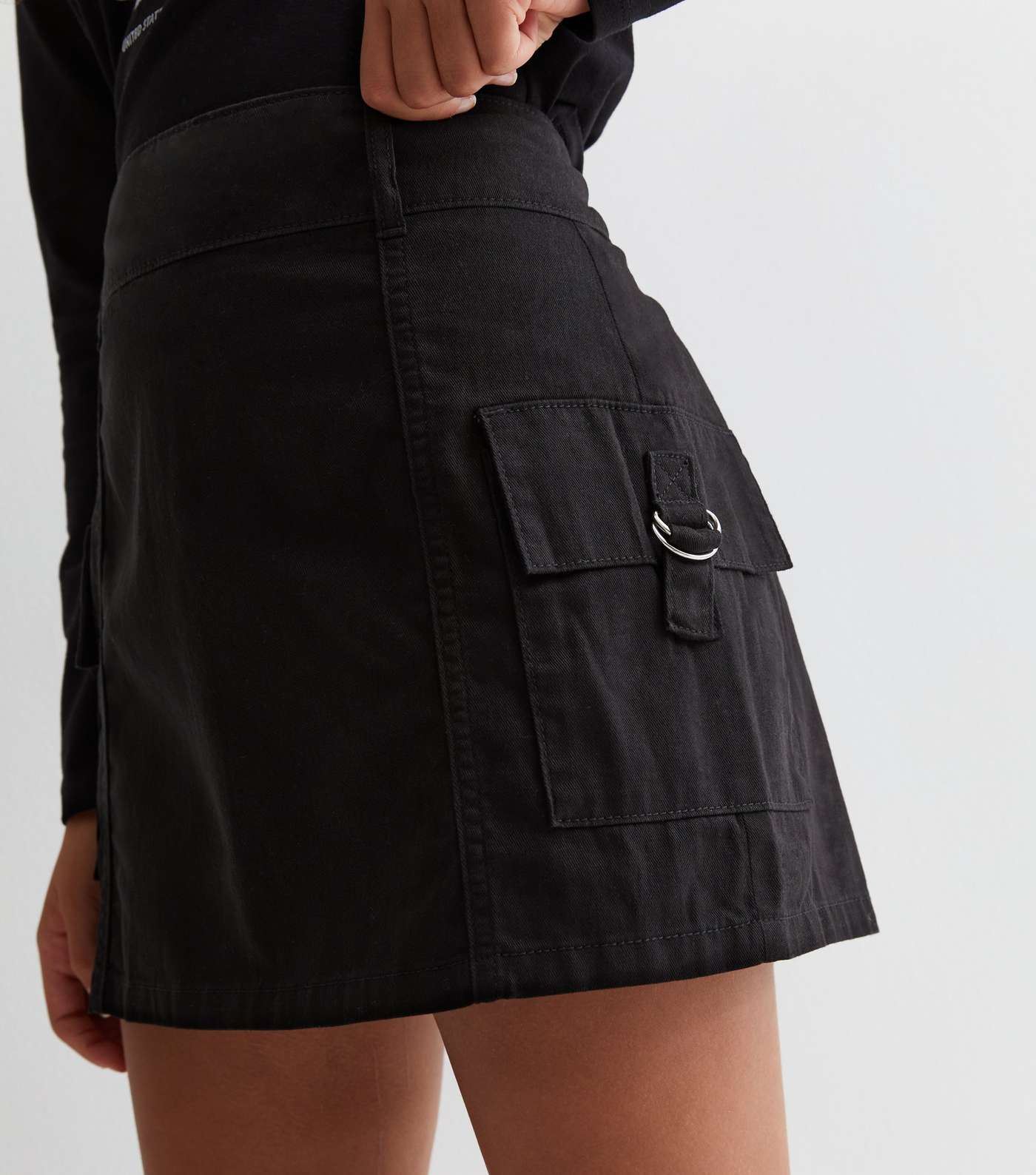 Girls Black Cotton Buckle Cargo Mini Skirt Image 2