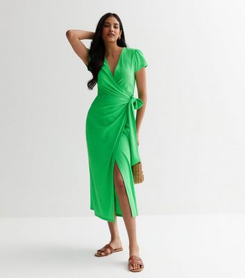 Short sleeve wrap dress on sale green