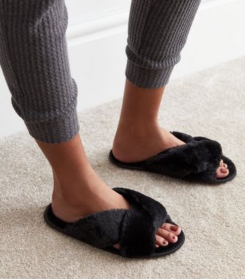 Ladies hot sale slider slippers