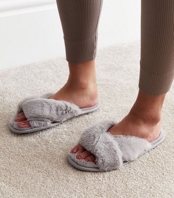 Faux fur slider slippers cheap