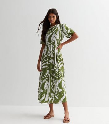 Green palm outlet print dress