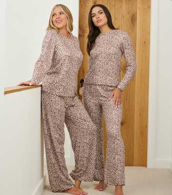 Loungeable Brown Super Soft Trouser Pyjama Set with Leopard Print 
