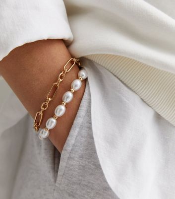 Imitation deals pearl bracelet