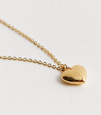 Real Gold Plate Heart Pendant Necklace New Look