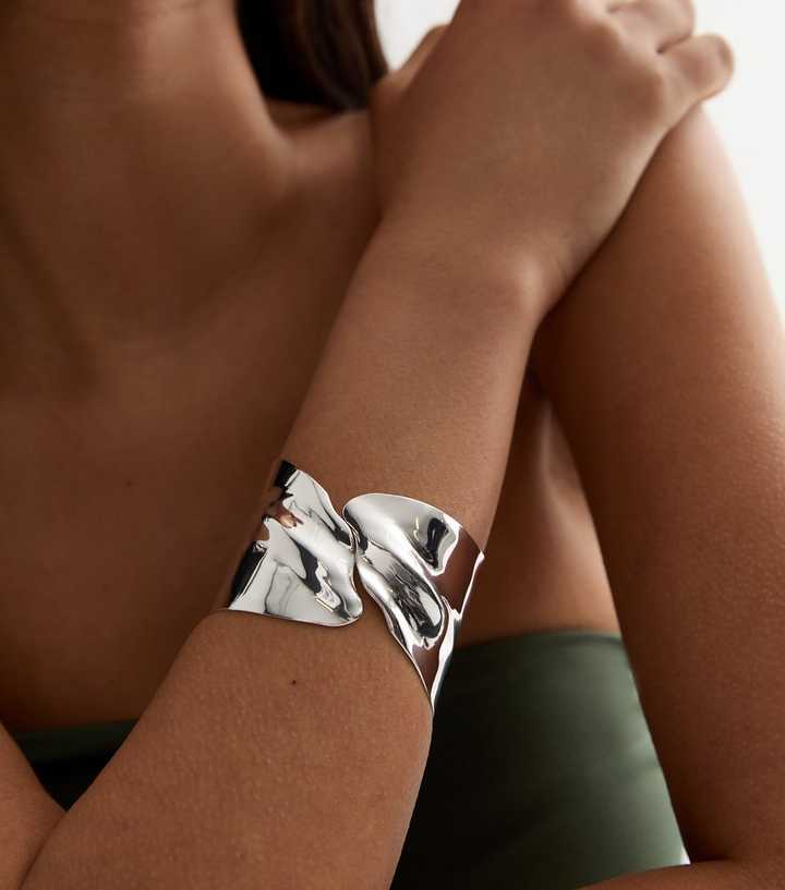 Silver Tone Beaten Hinge Cuff Bracelet