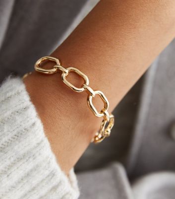 Gold Chain Link Cuff Bracelet New Look