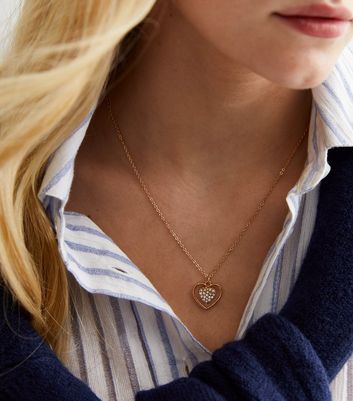 Gold Diamante Heart Pendant Necklace New Look