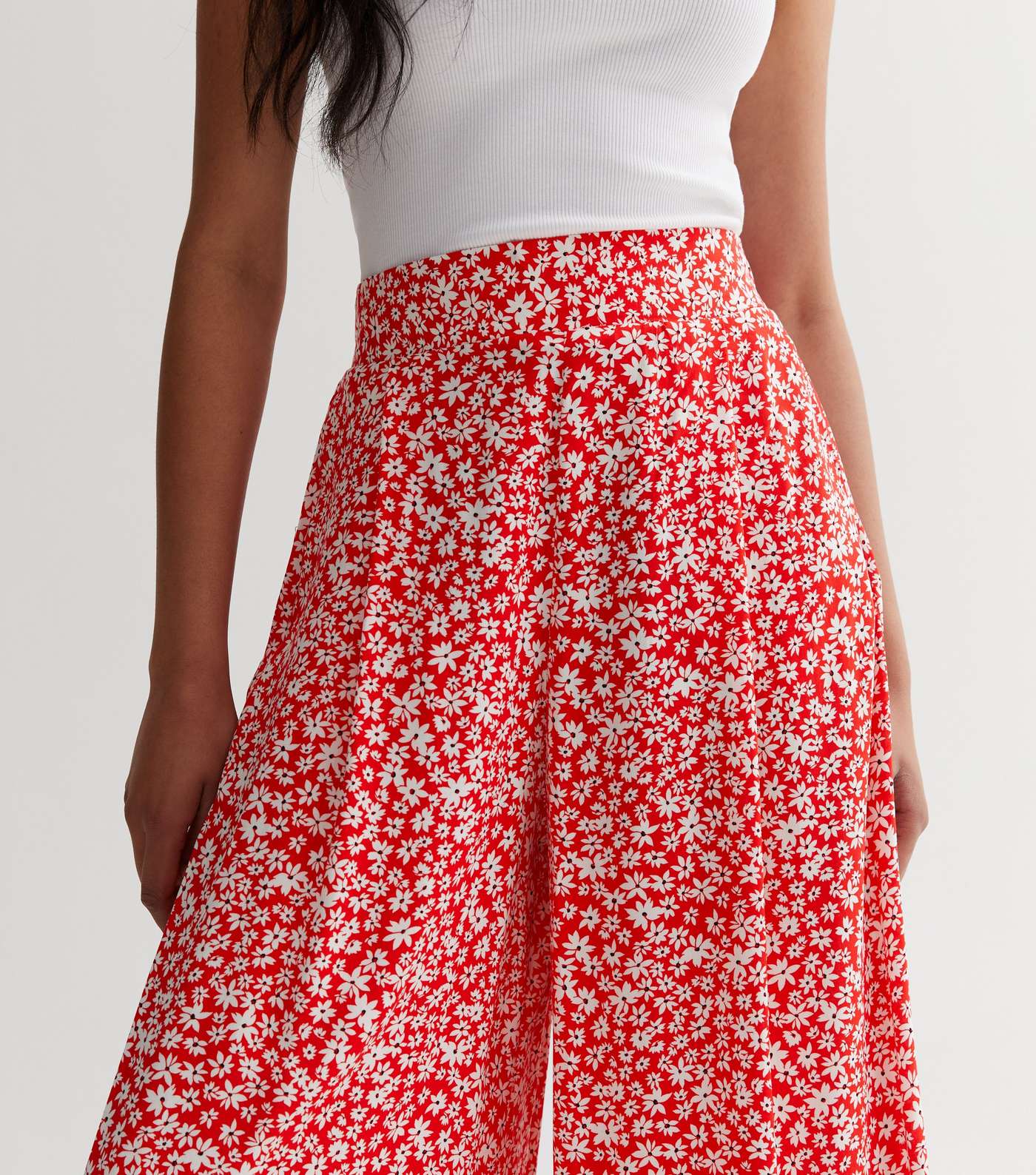 Red Floral Crop Wide Leg Trousers Image 3