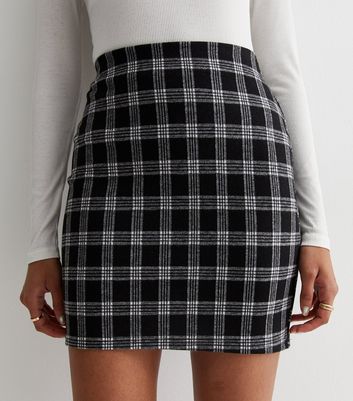 Black Check Mini Tube Skirt New Look