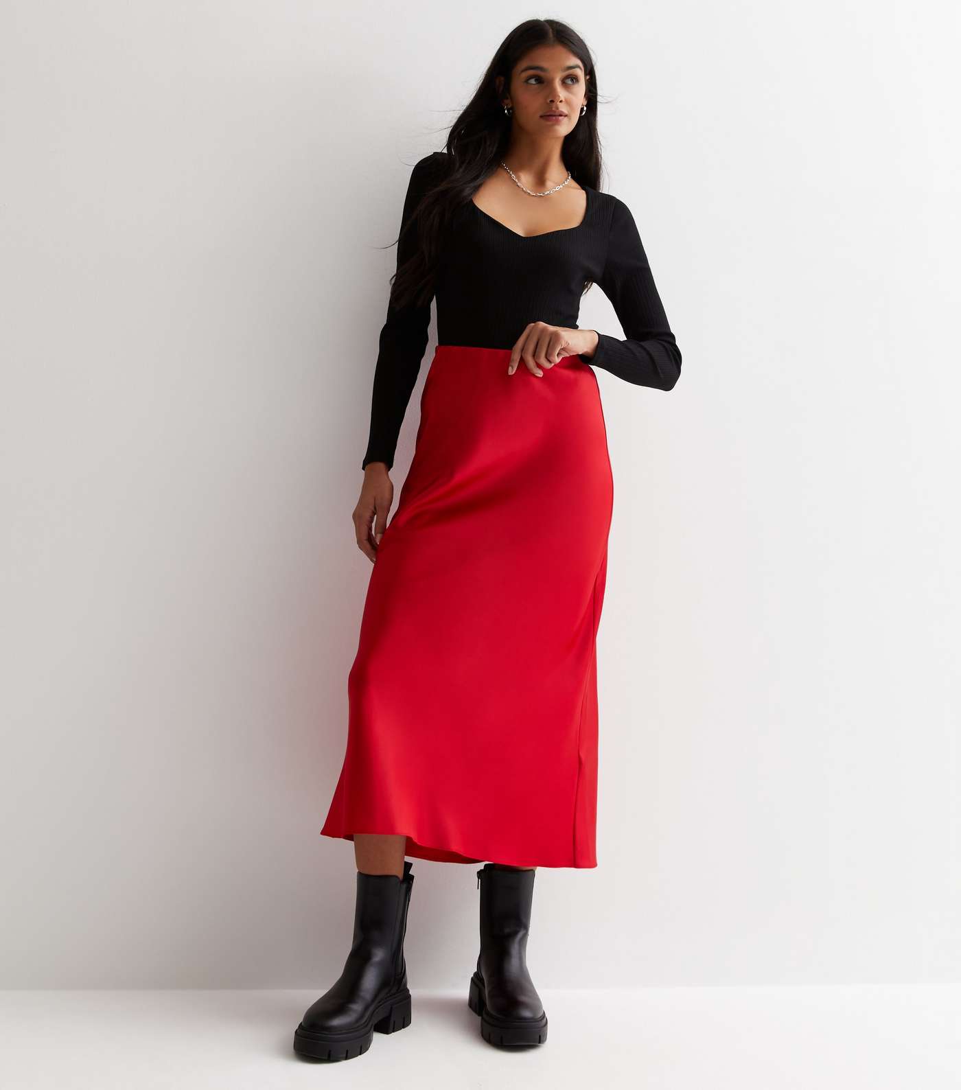 Red Shine Satin Bias Cut Midaxi Skirt Image 3