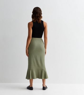 Ruffle on sale khaki skirt