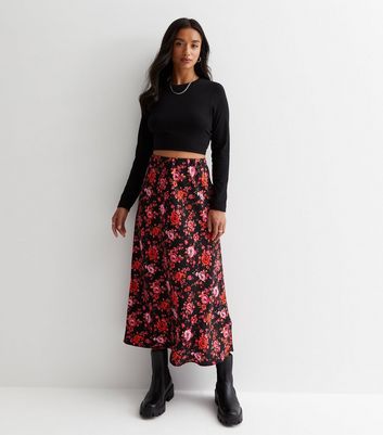 Petite Black Floral Midaxi Skirt New Look