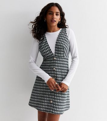 Checkered shop pinafore dress