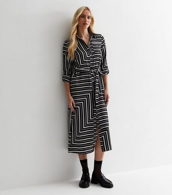 Black Abstract Stripe Belted Split Hem Midaxi Shirt Dress New Look