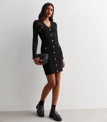 Black button down shop dress with sleeves