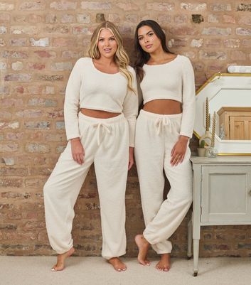 Loungeable Cream Soft Fuzzy Joggers New Look