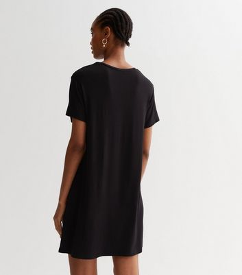 Black t shirt dress hotsell new look